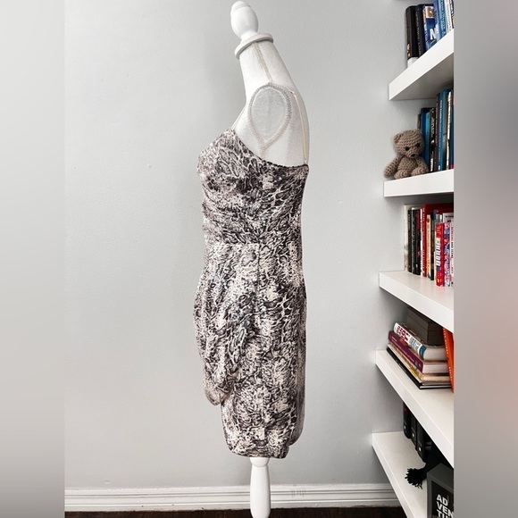 Oleg Cassini sequin snake skin print mini dress size 6 - Picture 3 of 14